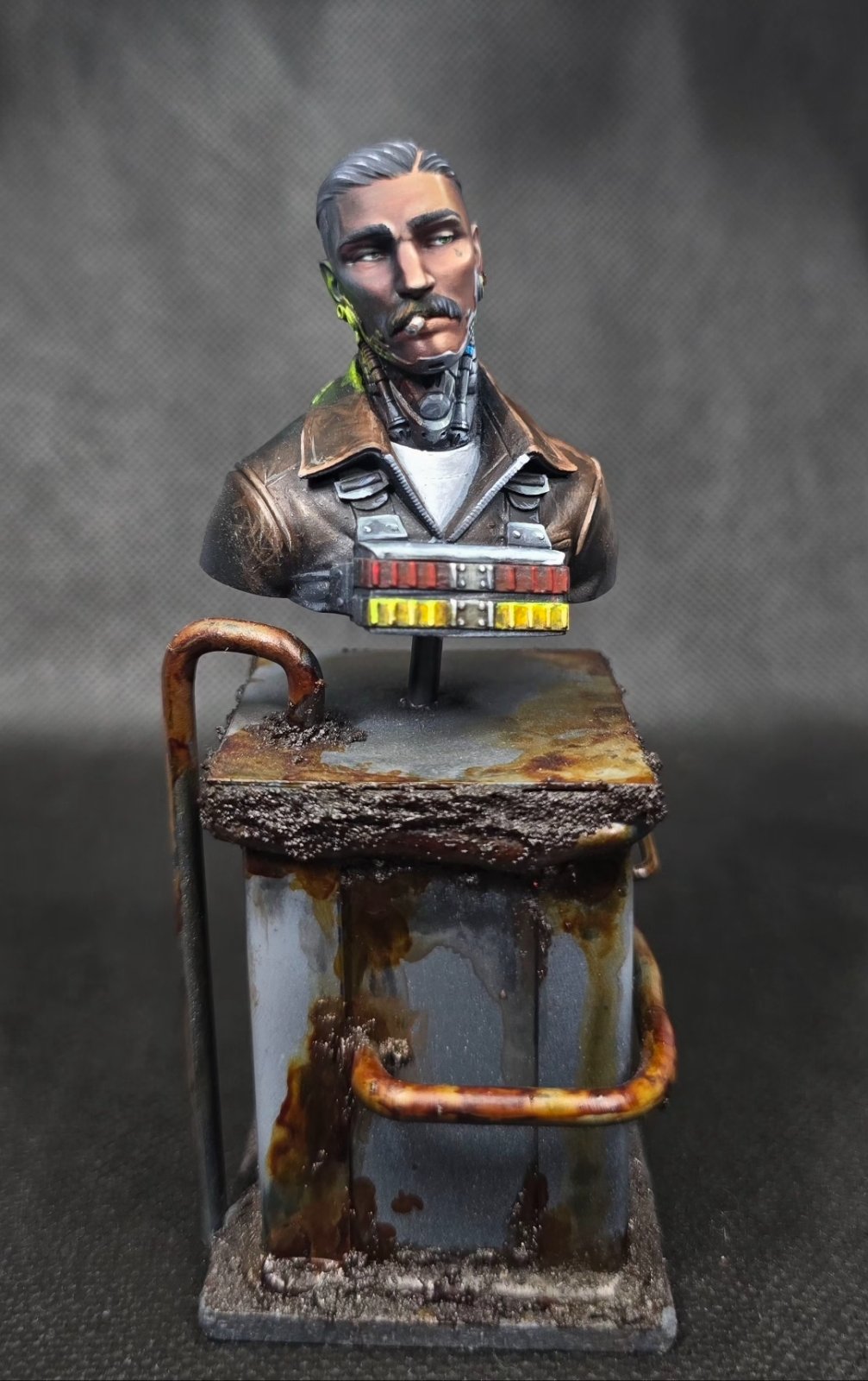 Riff_Raff miniature