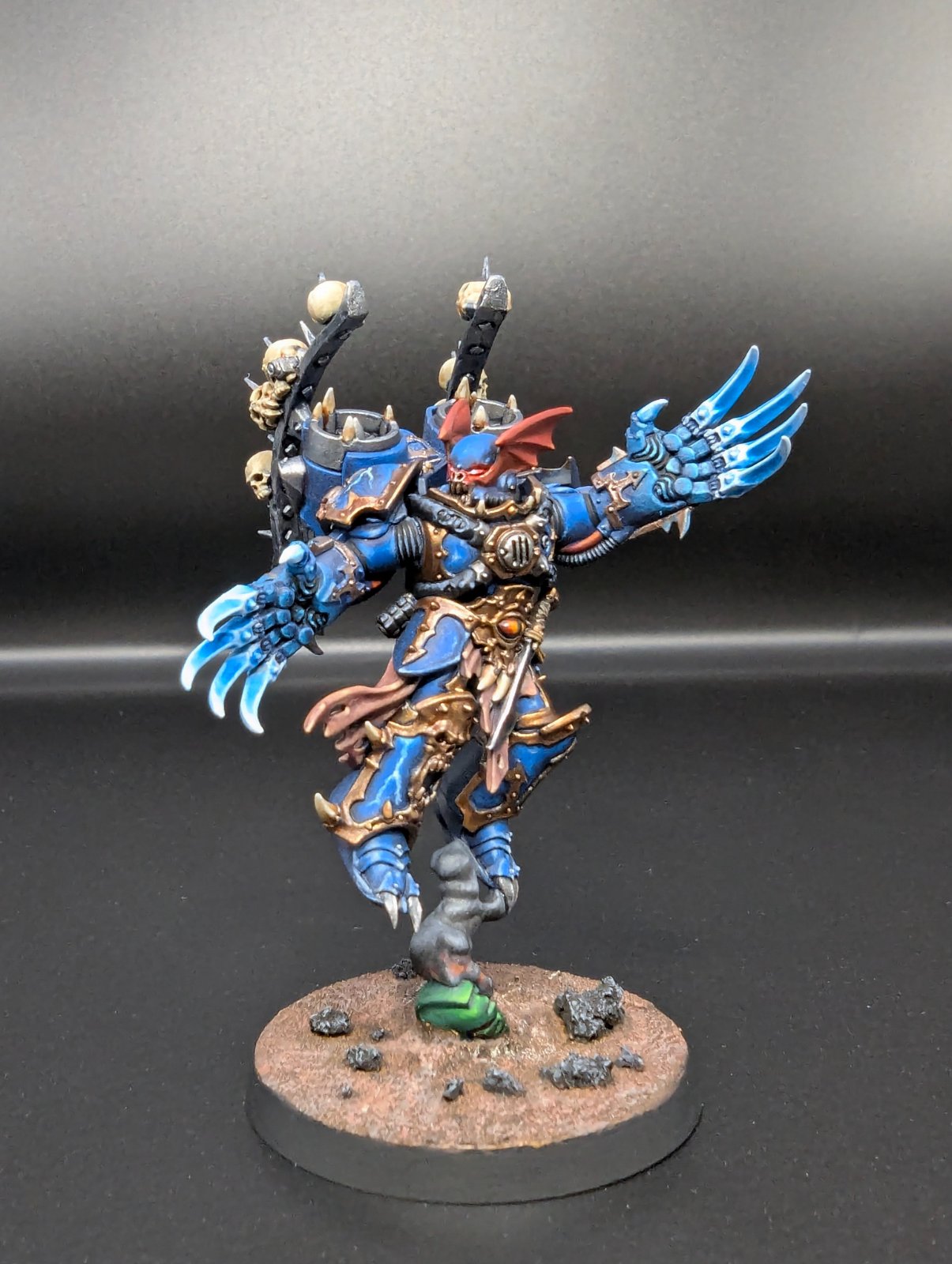 Oozaru.miniatures miniature