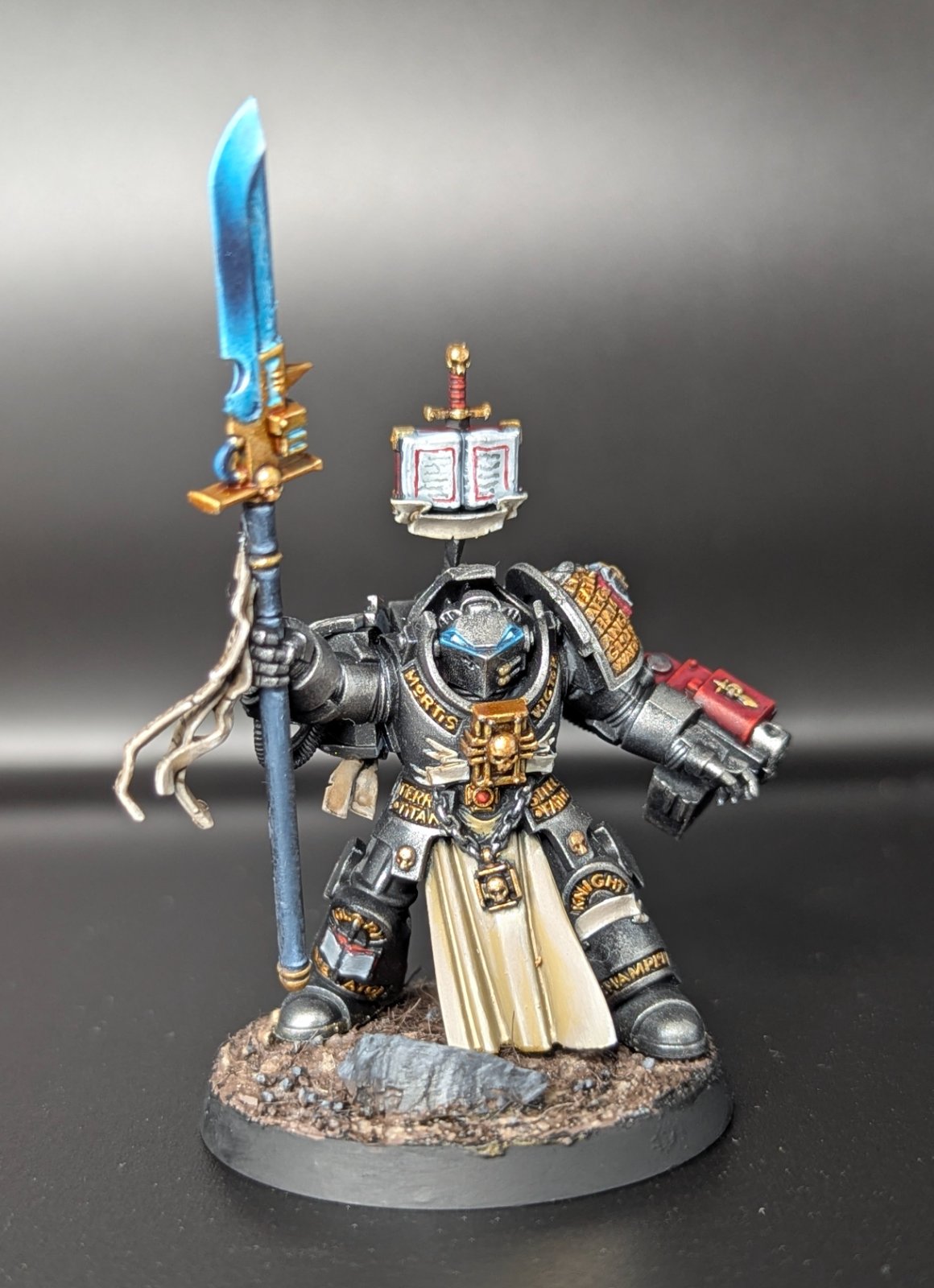 Oozaru.miniatures miniature