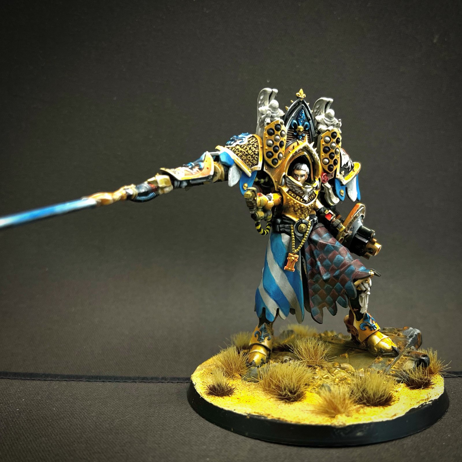 Minis_to_Paint miniature