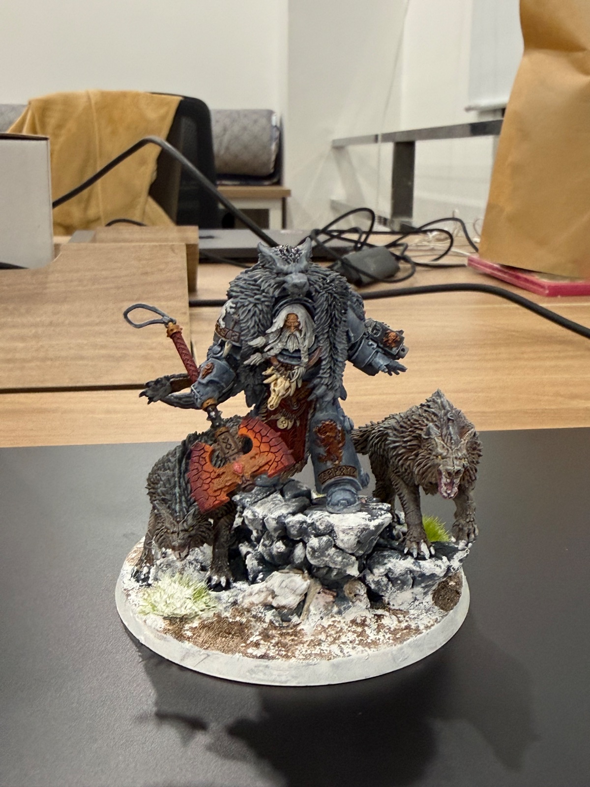 JunMaxwell miniature